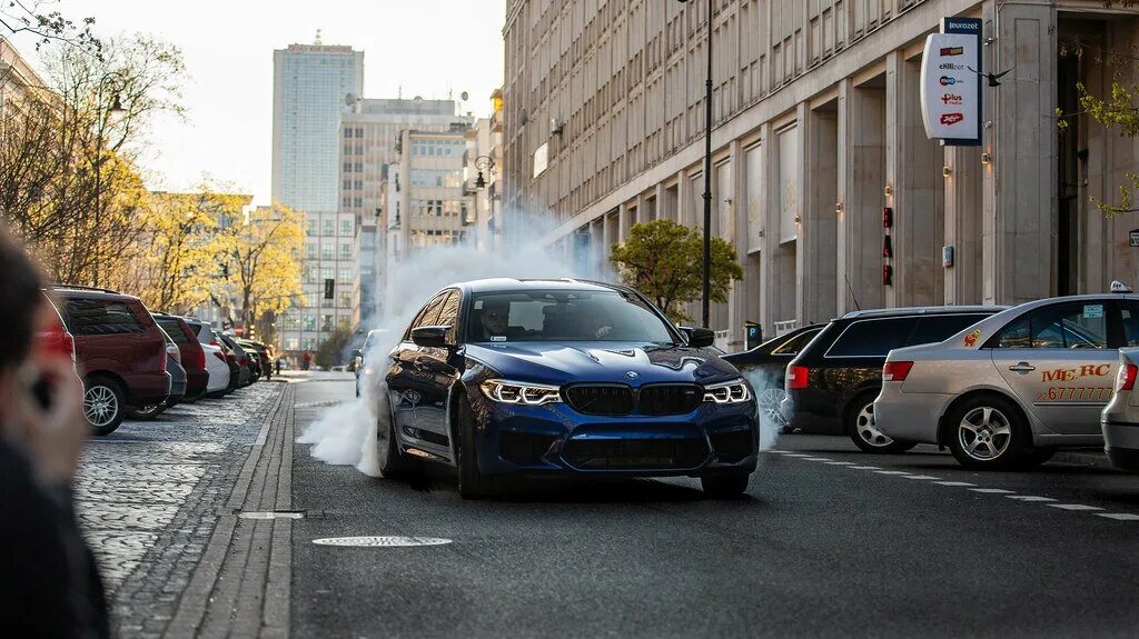 BMW m5 f90 Burnout. BMW m5 f90 Street. M5 f90 дрифт. BMW m5 f90 бернаут.