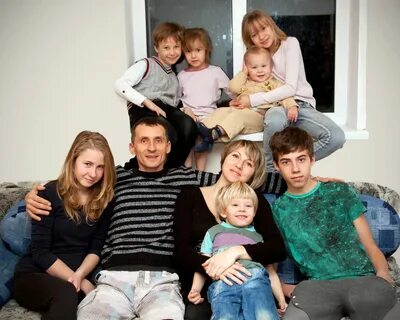 7 детей в двух семьях