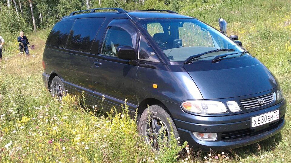 Тойота эстима люсида дизель 2.2. Toyota Emina lucida 1992. Тойота Эстима Люсида 1992. Тойота Люсида 1992. Тойота Эстима Люсида 1997.