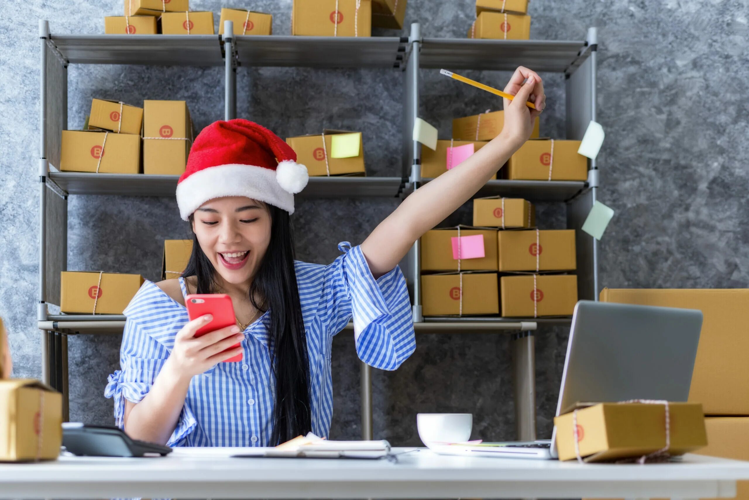 The holiday shop. Шоппинг рождество. The holiday shop. Holiday shopping survey. New york christmas shopping centres.