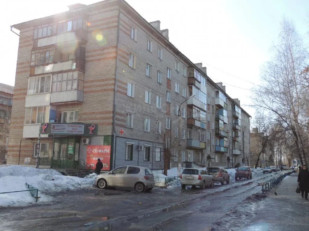 Купить трех, четырех и более комнатную квартиру недорого на вторичном рынке от 6