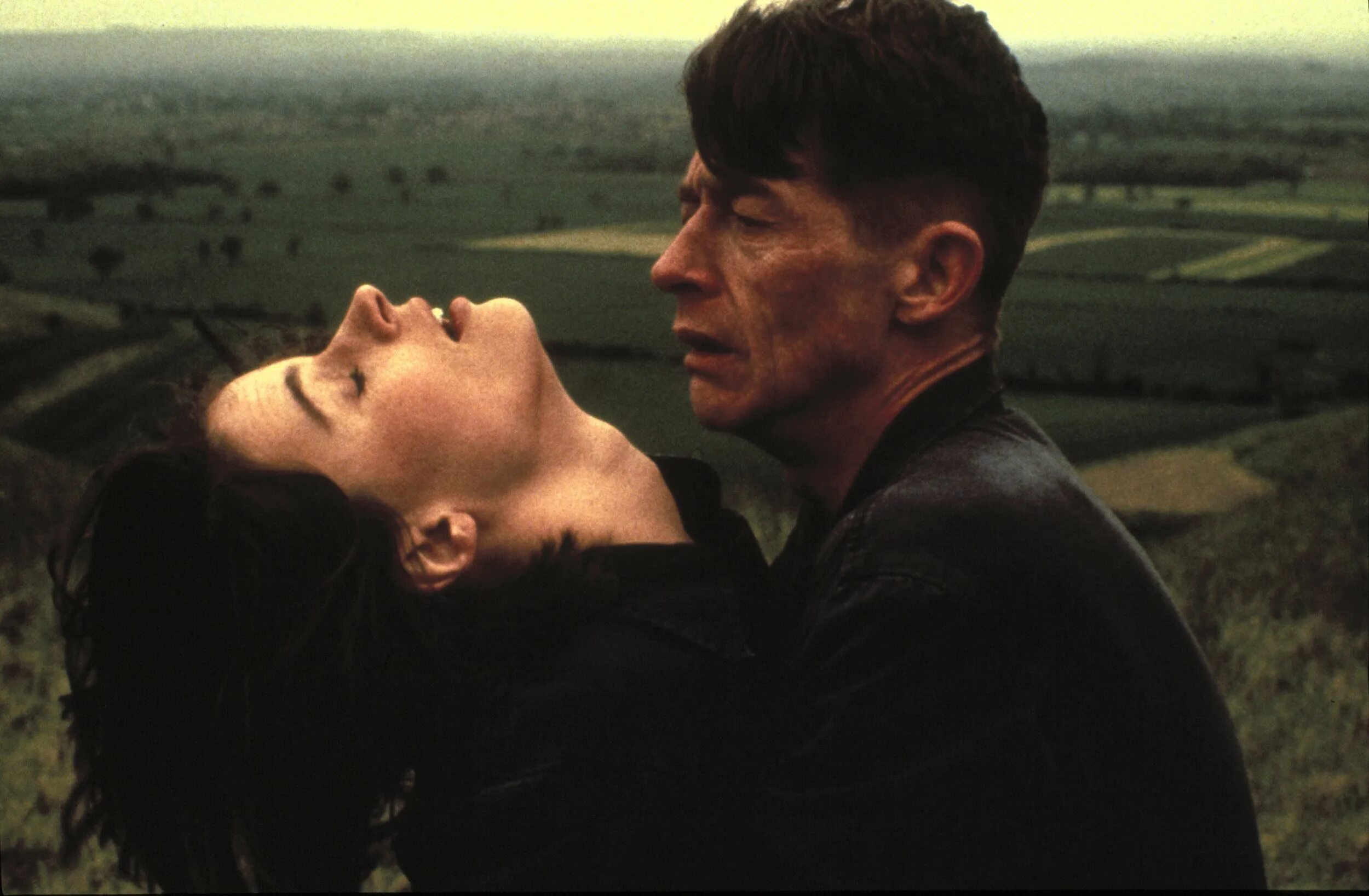 Джордж оруэлл "1984". Джон хёрт 1984. 1984 джордж оруэлл экранизация. 1984 джордж оруэлл экранизация. 1984 джордж оруэлл экранизация.