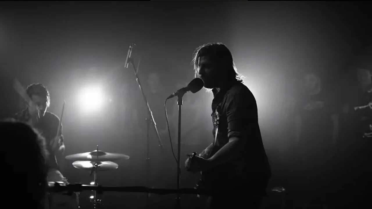 Legendary arms. Legendary welshly. legendary welshly arms. welshy arms legendary. песня legendary welshly arms.