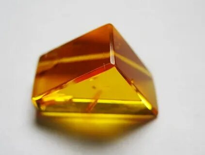 Amber r