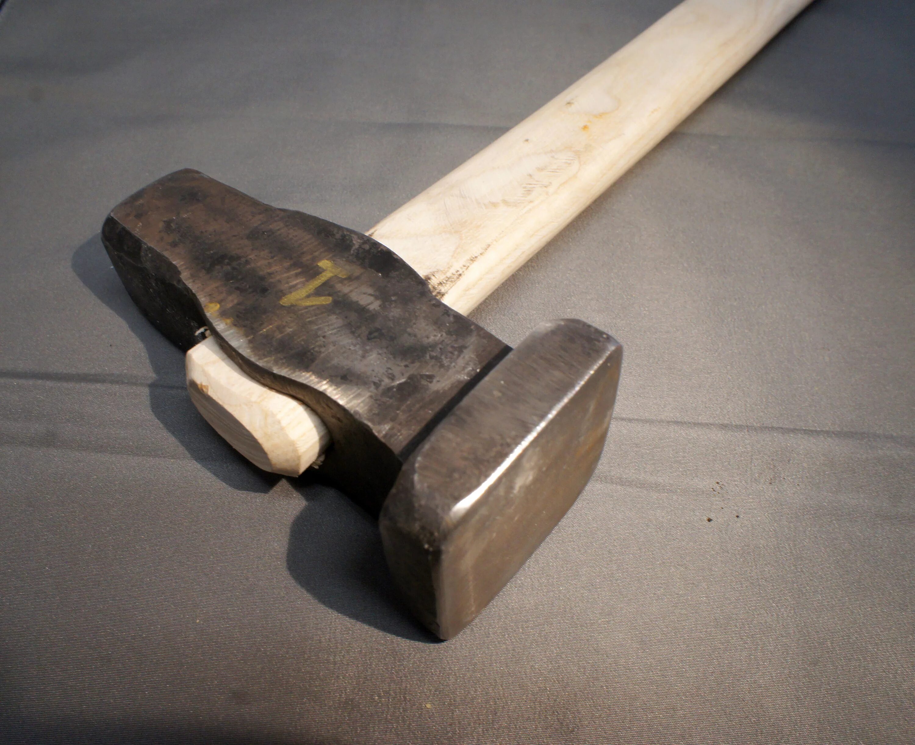 Молот кузнеца. Кузнец ручной ковки. Кузнечный молот на 250кг. Молот кузнеца. Кувалда молот кузнеца.