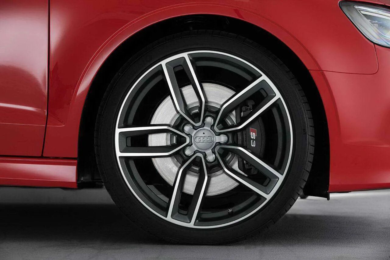 колесные диски audi rs4. диски ауди s5 r18. шины ауди с1. шины ауди с1. шины ауди с1.