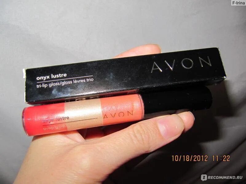 Детский блеск для губ Avon. Блеск для губ эйвон Карамельный. Недорогой блеск для губ пахнет карамелью.