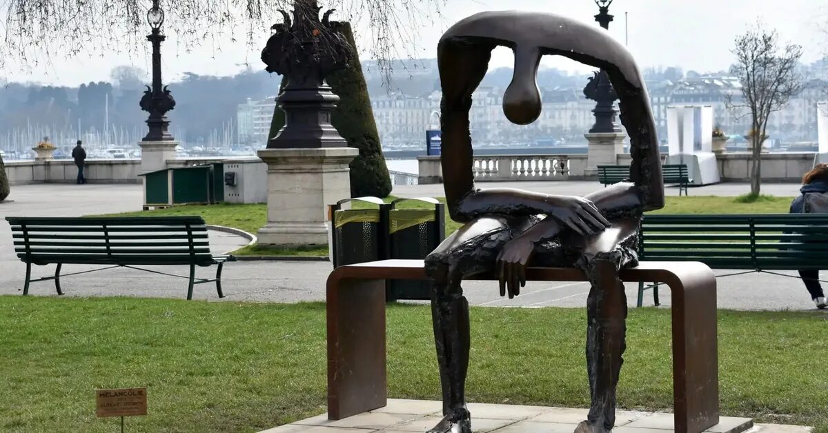 Памятник Меланхолия Женева. Пустота души скульптура в Женеве. Памятник пустота Меланхолия Женева.
