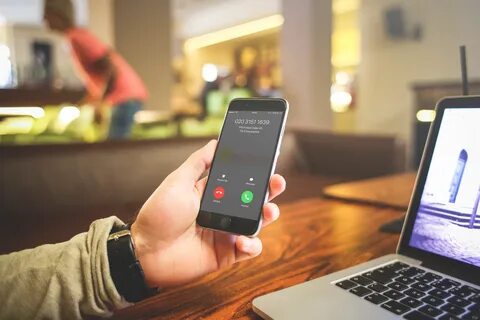 Смартфон с записью разговора