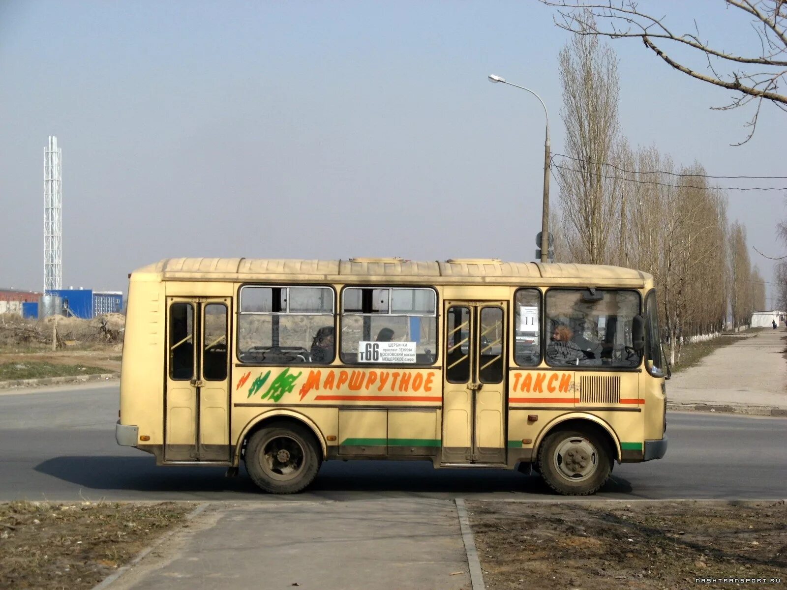 Первый автобус нижний. ПАЗ 3205 маршрутка. ПАЗ-3205 автобус Нижний Новгород. Маршрутки ПАЗ 3205 Нижний Новгород. ПАЗ 3205 маршрутный.