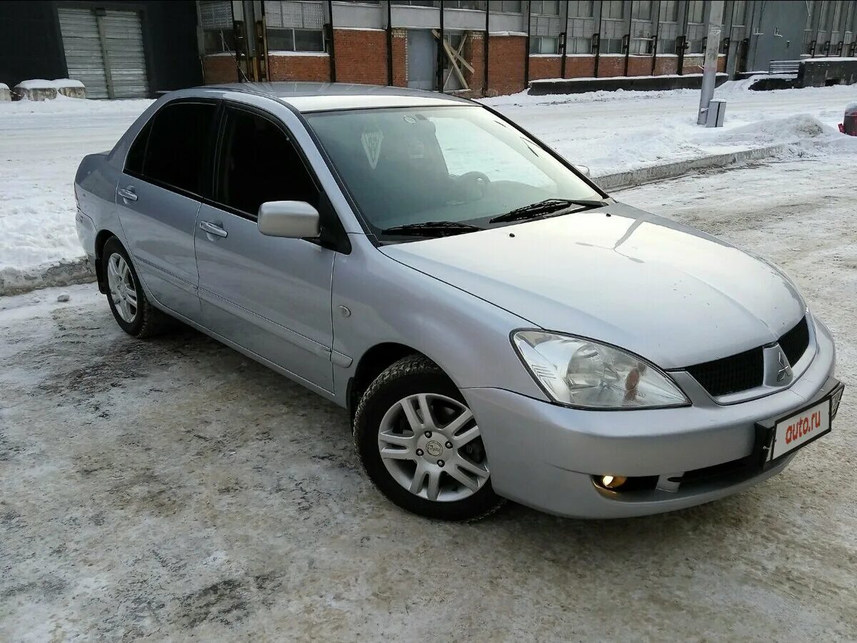 Купить митсубиси лансер на авито. Mitsubishi Lancer 1.6 МТ, 2006,. Митсубиси Лансер 2006. Митсубиси Лансер 1.6 2006 год. Лансер 2006 серебристый.