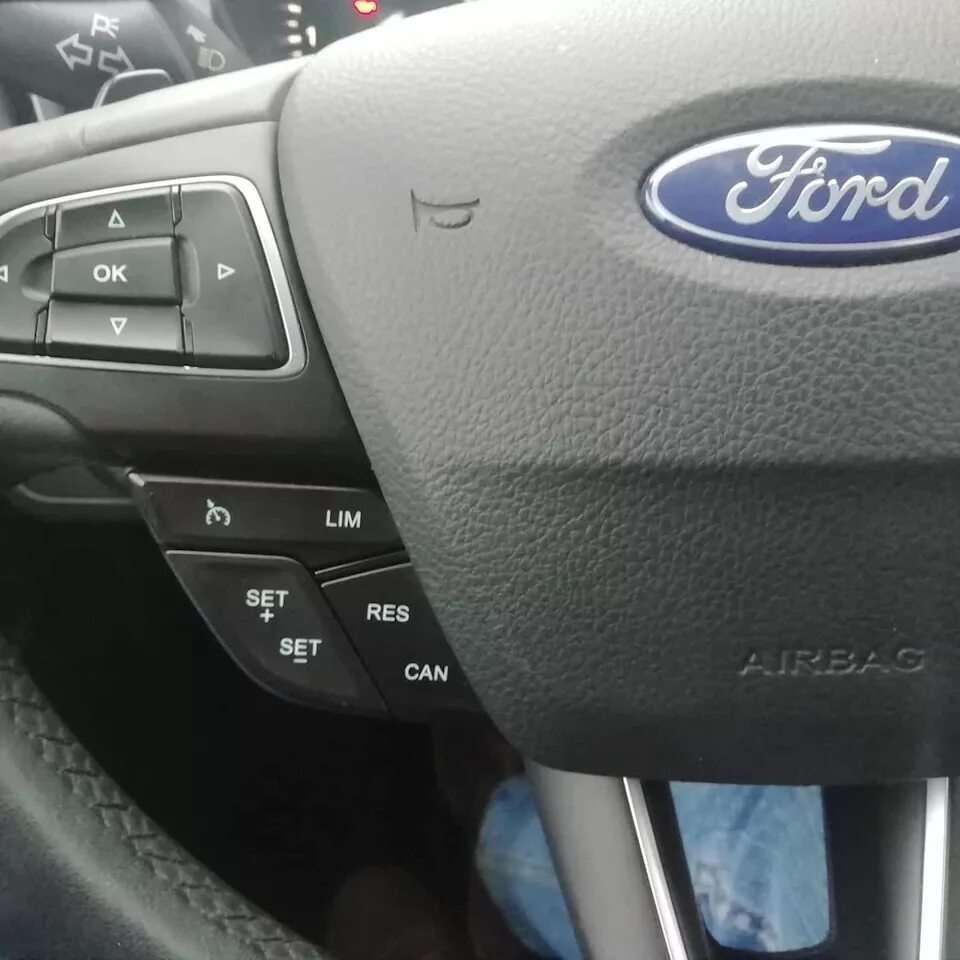 Круиз-контроль Ford Kuga 2. Кнопки круиз контроля Форд Куга 2. Круиз контроль Куга 2.5. Кнопки круиза Форд Куга 2.