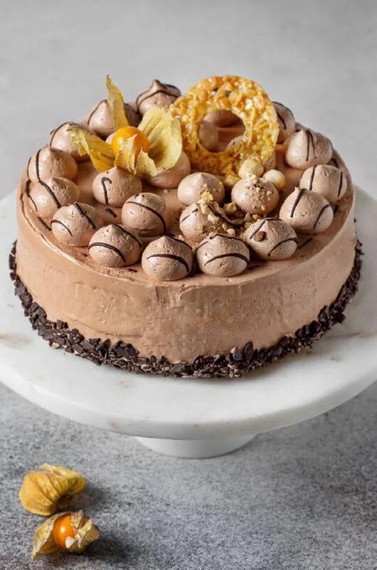 Торт сибирь новосибирск. Торт сибирь. Азимут новосибирск торты. Торт слоеный со сливками азимут. Тирамису в греции.