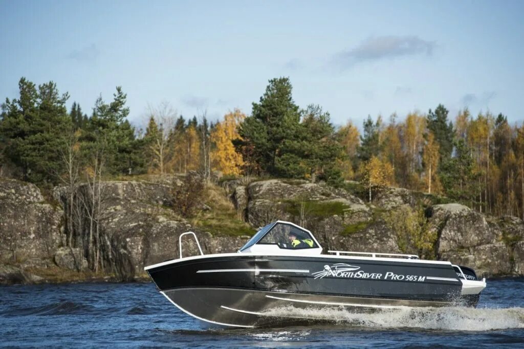 Northsilver pro 605. Лодка норд сильвер 470. Норд сильвер кабин 730. Сильвер 520 лодка. Northsilver pro 605 m.