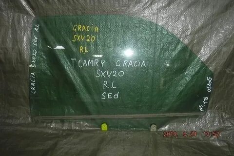 Боковое стекло тойота камри