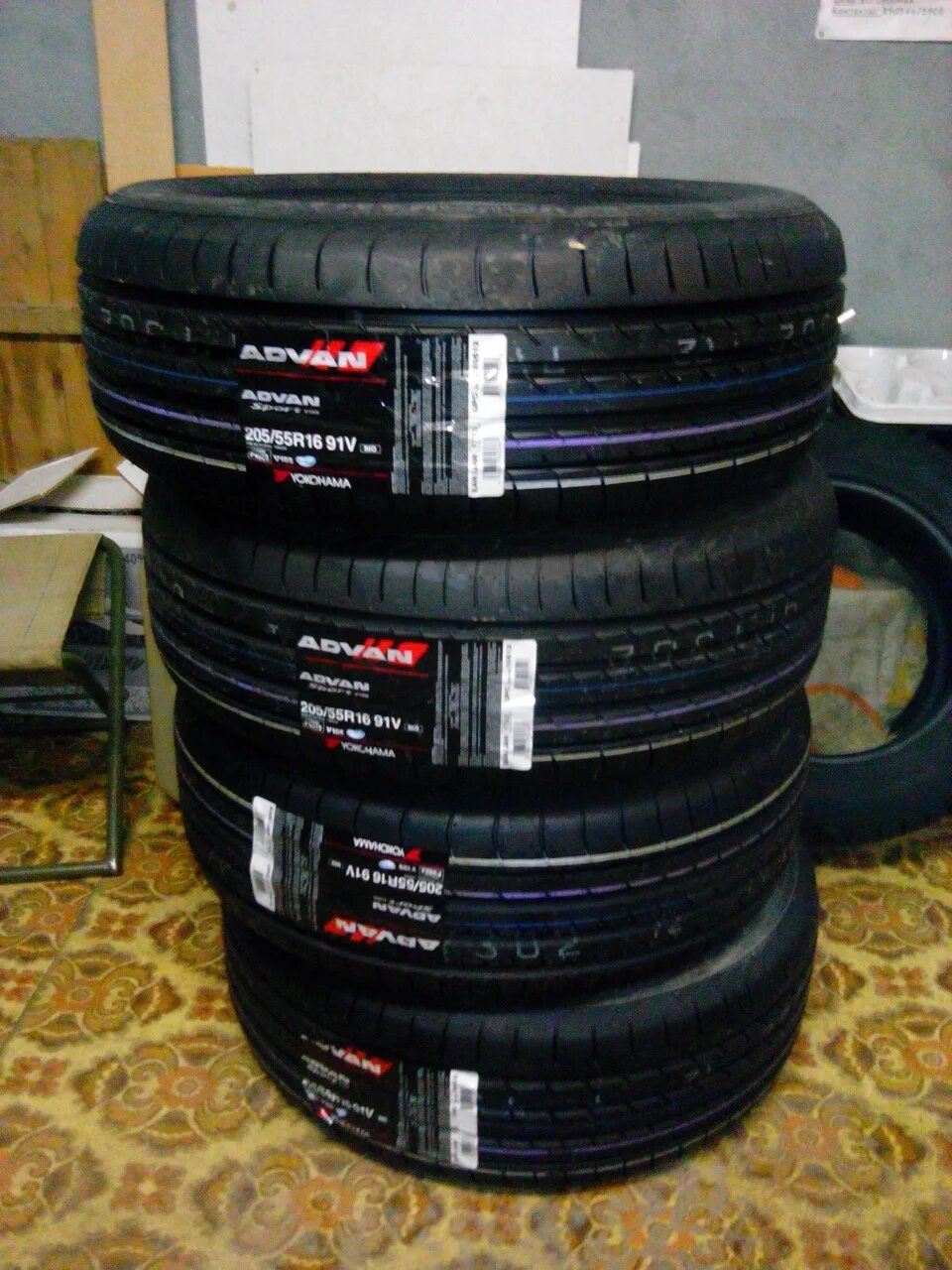 Yokohama Advan v105. Yokohama 105 Advan Sport. Yokohama Advan Sport v105. Yokohama Advan Sport v105 205/55 r16.