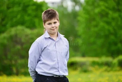 Мальчик молодой мальчик молодой 2