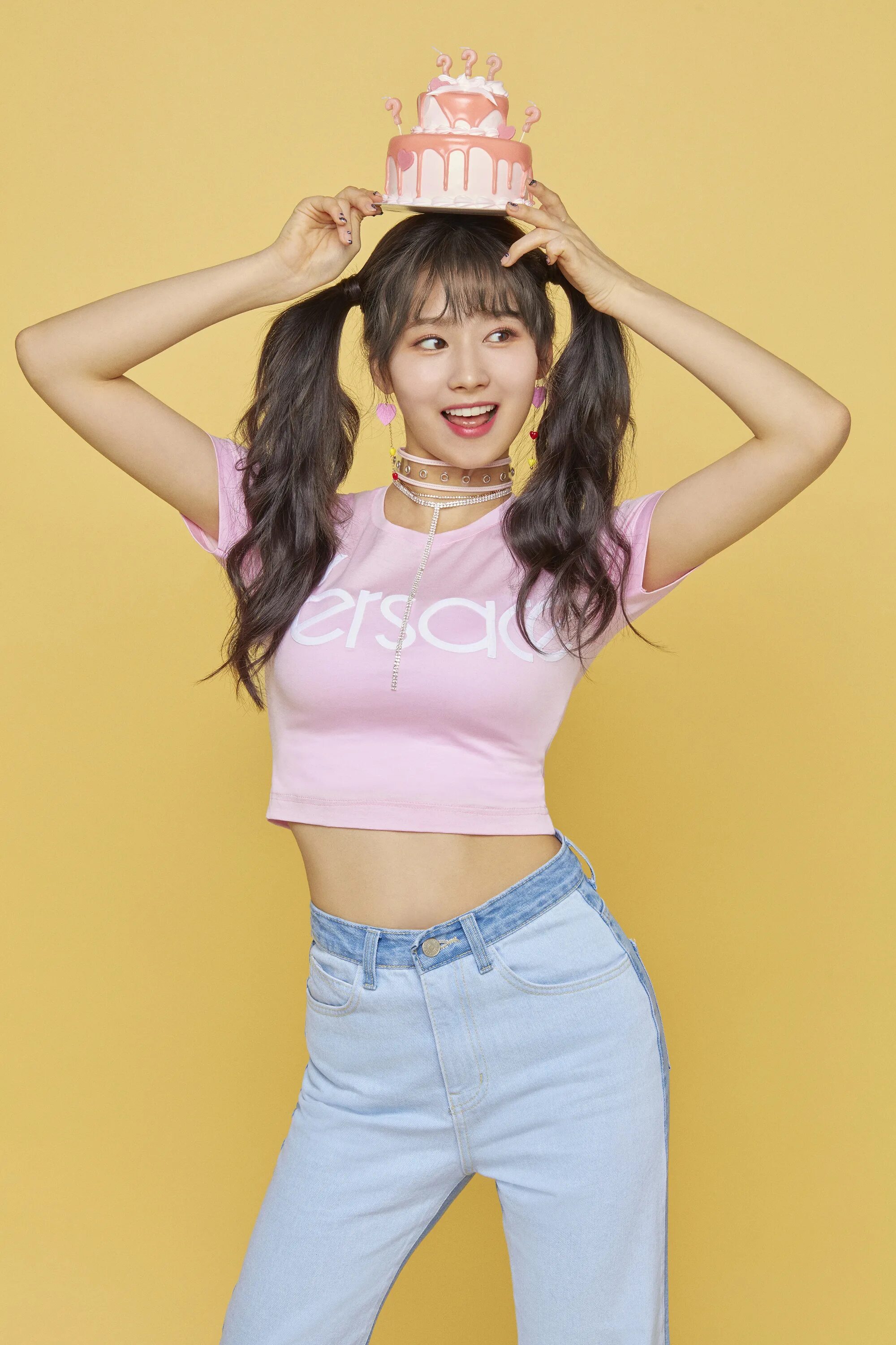 Обложки альбома what is love. Gif группа twice. Twice what s love. Цвета твайс. Twice what is love.