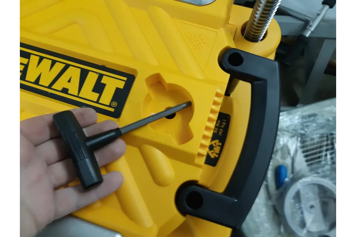 Рейсмус DEWALT dw735-KS. Рейсмусный станок DEWALT 1800 Вт, Макс. Ширина 330 мм dw735-KS. Dw735. Ротор для рейсмусового станка DEWALT dw735 5140007-99.