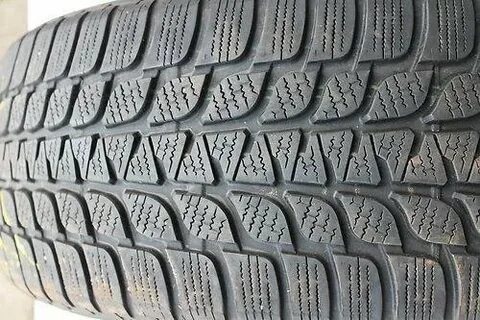 Зимних нешипованных шин 225 50 r17