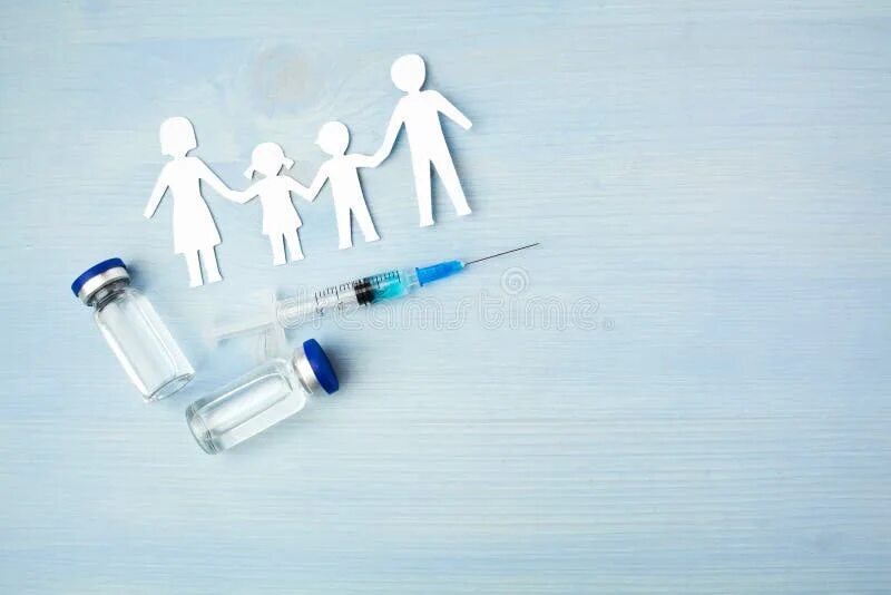 Семья вакцинация. Дети vs родители. Вакцинация фон. Счастливая семья и врач. Семья вакцинация.