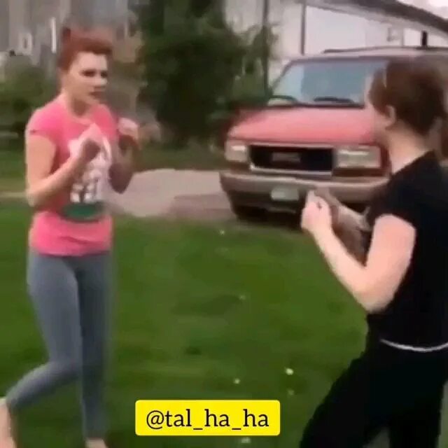 Как бьют по ж видео. Как бьют по ж видео