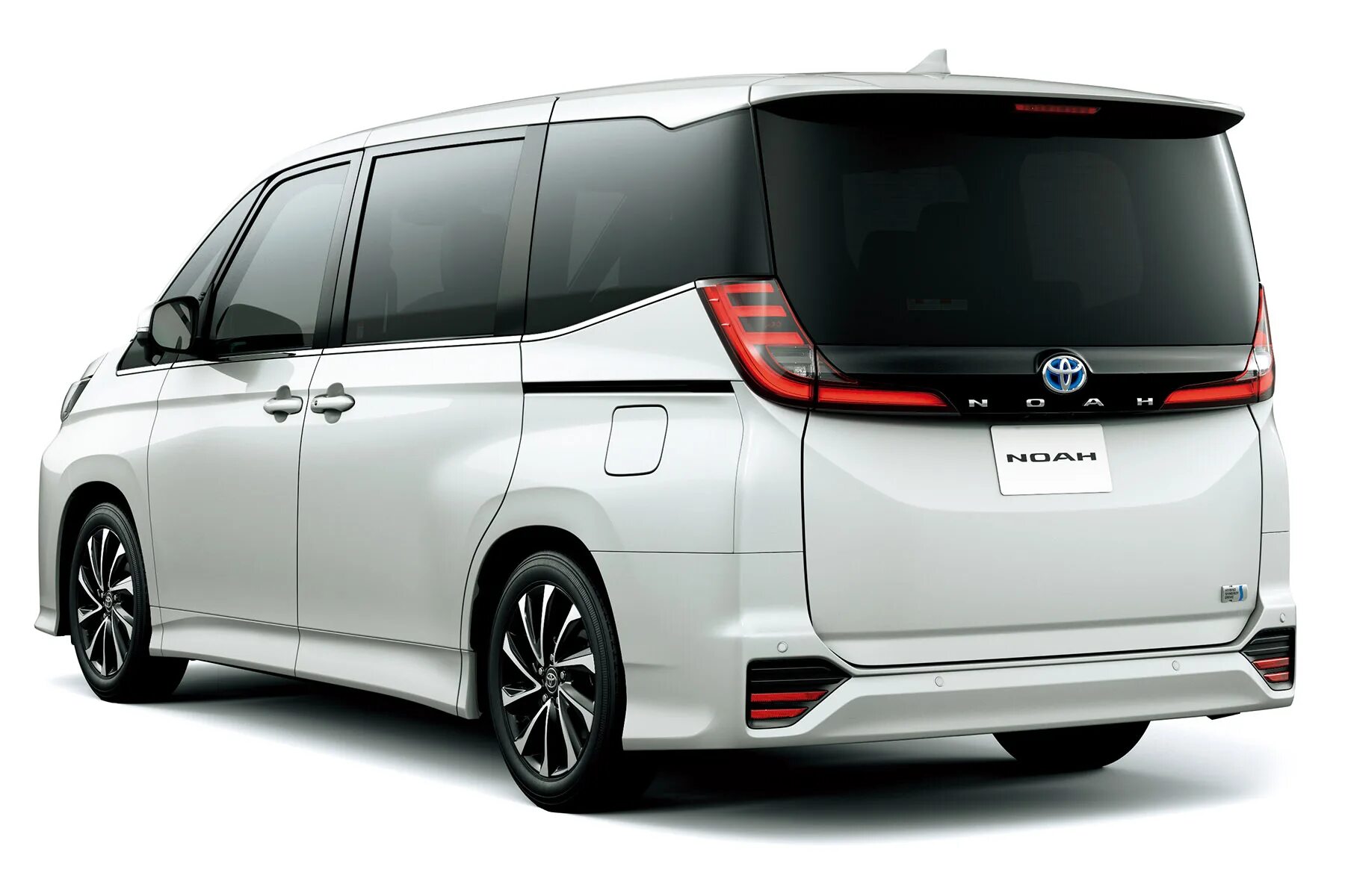 Тойота Ноах гибрид. Toyota Noah 2022. Тойота Вокси 2020. Voxy Noah 2022. Noah гибрид