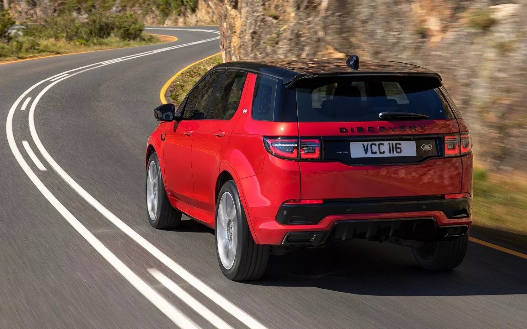 Land rover discovery sport отзывы. Land Rover Discovery Sport 2020. Land Rover Discovery Sport 2019. Ленд Ровер Дискавери спорт 2020. Ландровер Дискавери спорт 2020.