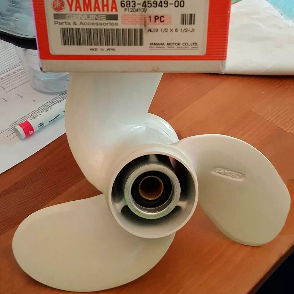 Solas - винт solas 5011-078-09. Винт suzuki 10-1/4 x 9. Гребной винт solas amita 3 для yamaha 9. Винт гребной mercury 13x17. 9.