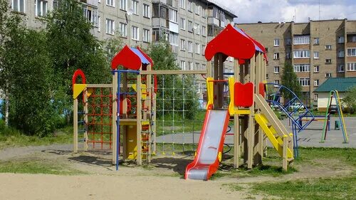 детская инта. сад северное сияние инта. детская инта. крепыш инта сад. школа номер 10 инта.