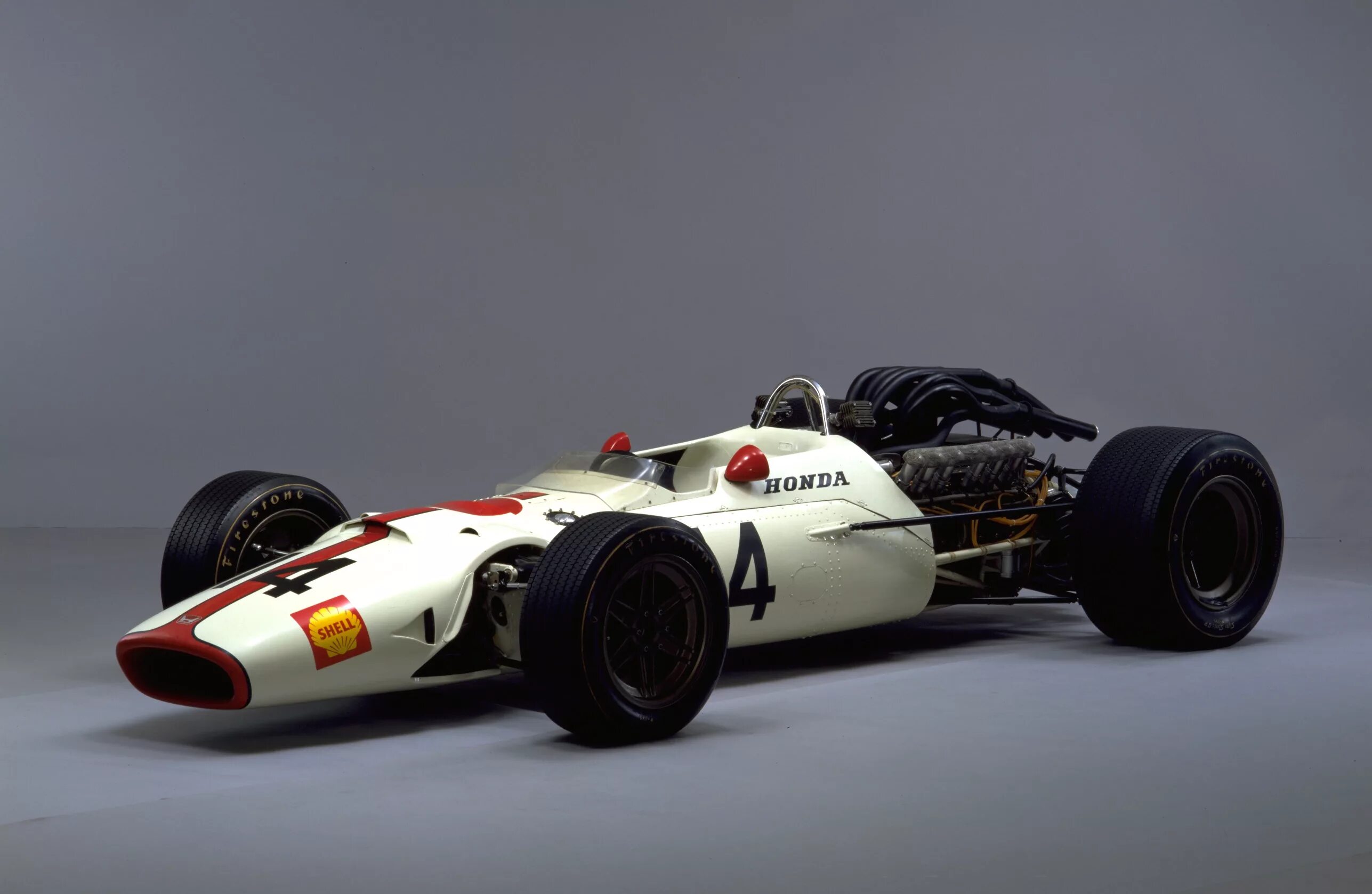 Формула 1 50. Honda ra300 1967. Болид f1 1950. Болид ф1 Феррари. Ф1 Феррари 1967.