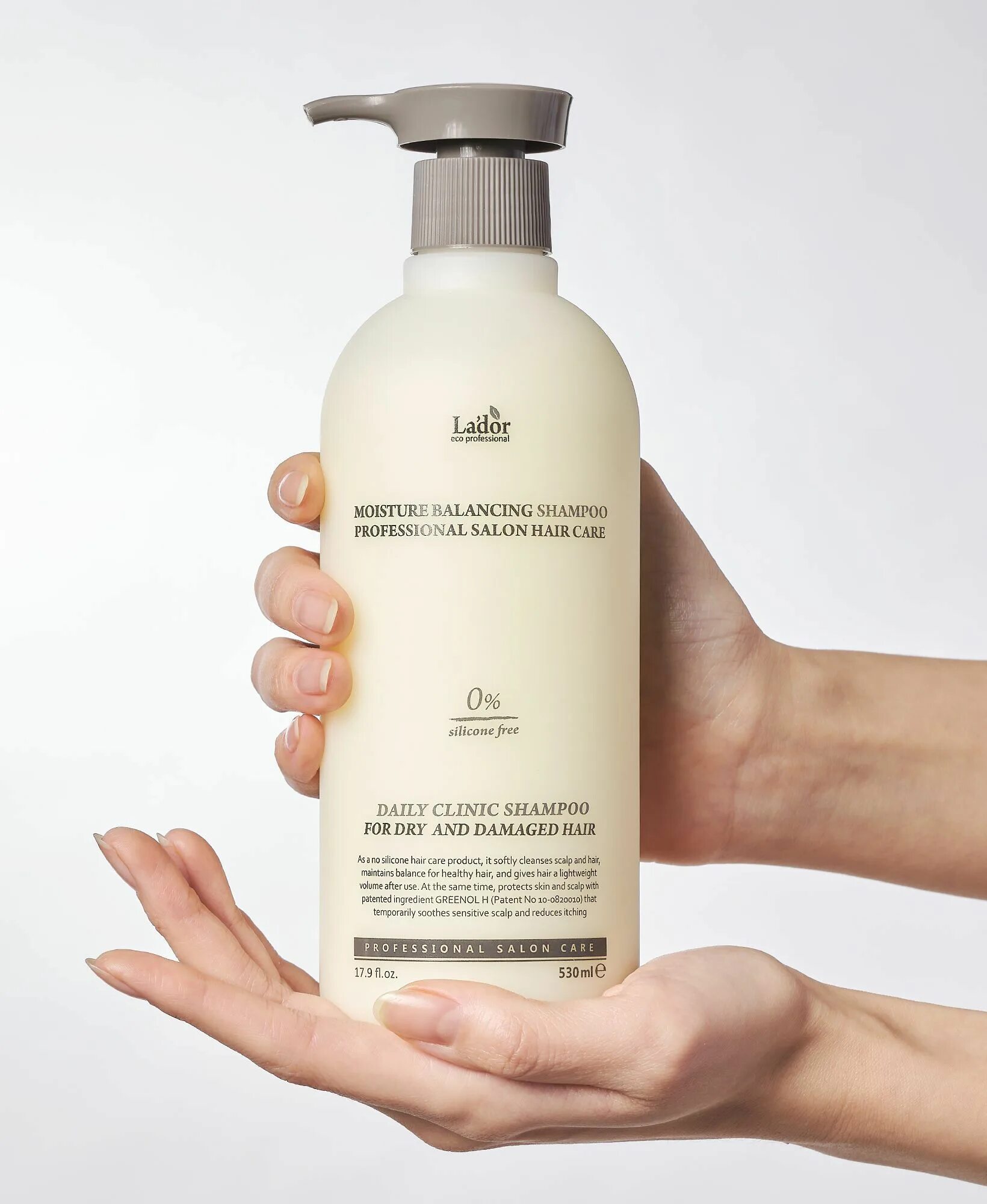 Lador шампунь увлажняющий. Шампунь Ладор Moisture Balancing. La'dor Moisture Balancing Shampoo увлажняющий шампунь 530мл. Увлажняющий Бессиликоновый шампунь Moisture Balancing Shampoo. Lador professional Salon hair Care Moisture Balancing Shampoo.