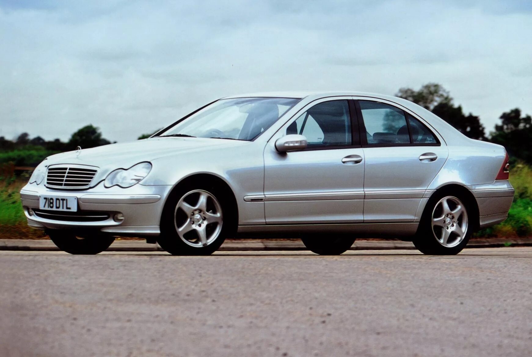 Мерседес с200 w203. Mercedes-benz c-class 2001. Мерседес w203 2001 год. Мерседес w203 2001 год. Mercedes-benz w203.