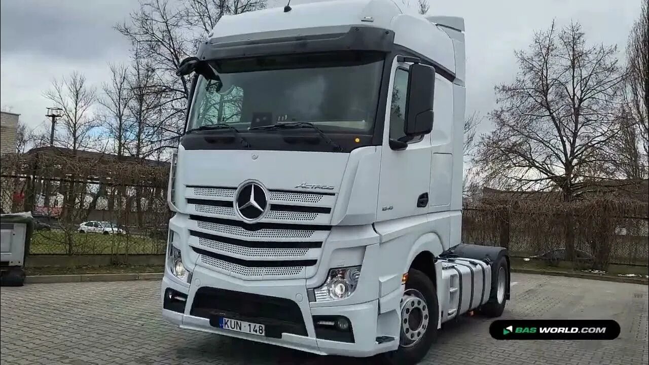 Mercedes euro x. Актрос. Складской тягач. Тягач. Актрос.