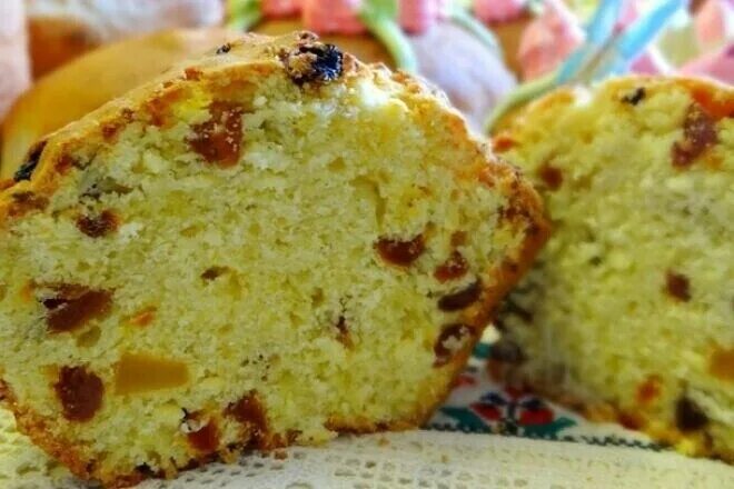 Куличи домашние. Тесто на куличи пасхальные. Сдобный кулич. Кулич простой. Пасхальный кулич с творогом.