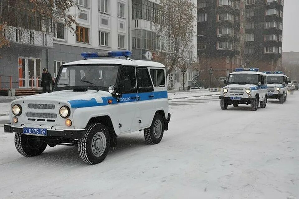 Полицейский УАЗИК. УАЗ полиция. Бобик машина. УАЗ Бобик. Уазик полиция