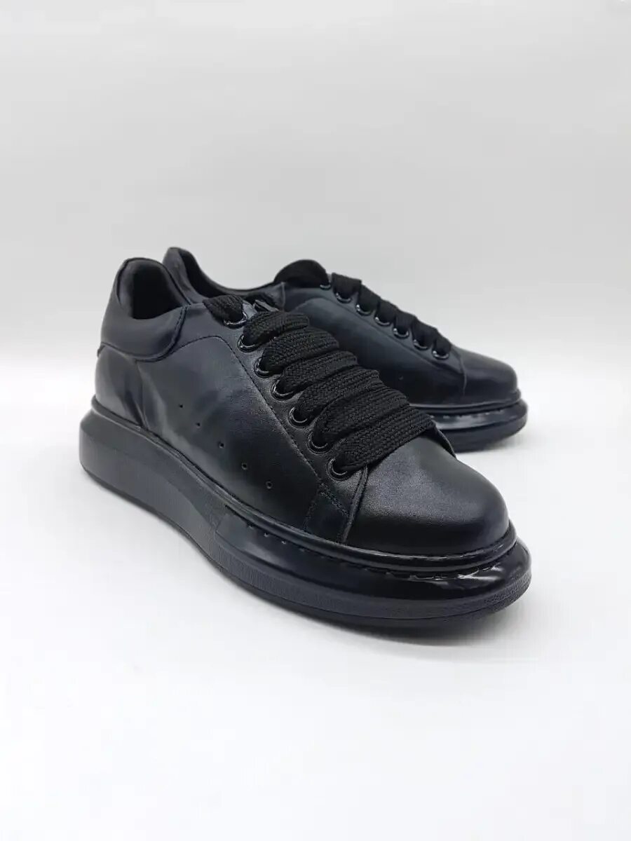 Alexander mcqueen кеды мужские черные. Черные mcqueen. Черные mcqueen. Alexander mcqueen кеды. Черные mcqueen.