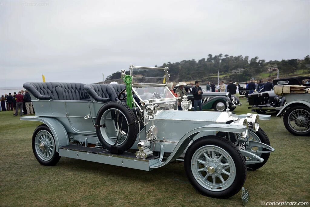 Rolls история. Rolls-Royce Silver Ghost. Роллс Ройс Silver Ghost. Роллс Ройс 1906. Rolls-Royce Silver Ghost 1906.