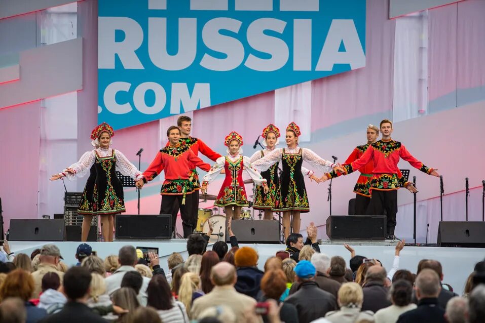 Feel festival. Feel festival. Feel festival. Вечеринка feel it. Feel festival.