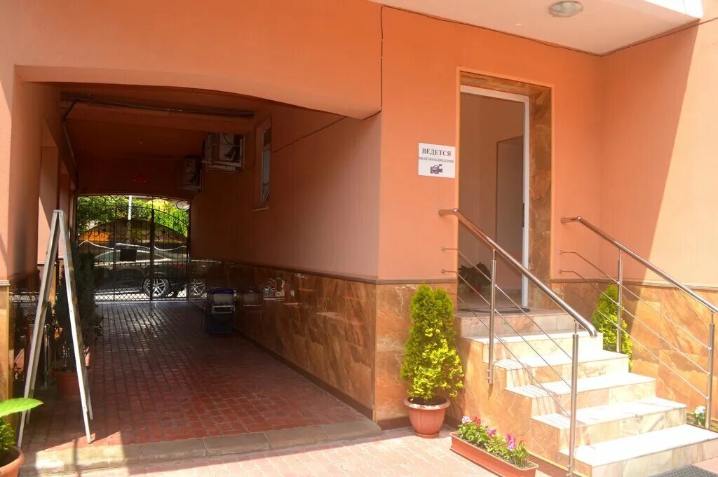 гостиница волна лазаревское. лазаревское волна. гостевой дом волна лазаревское ул победы 316. лазаревское отель волна на ул победы. ул победы 179 лазаревское.