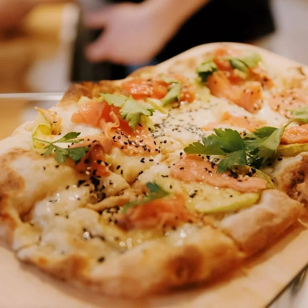 Пинцерия на кропоткинской. Пиццерия бонтемпи екатеринбург. Pinzeria by bontempi. Валентино бонтемпи. Pinzeria кафе спб.