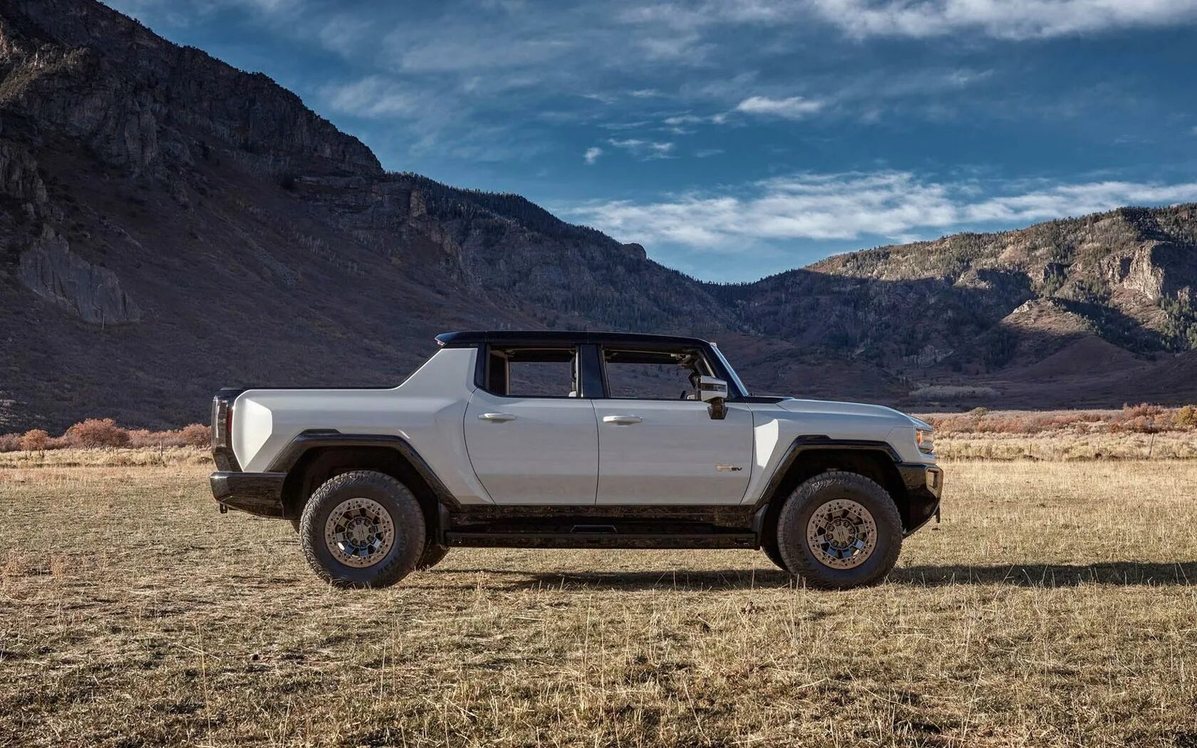 Хаммер 1000 сил. Gmc hummer ev 2022. Хаммер 1000 сил. Gmc hummer 2021. Hummer ev pickup.