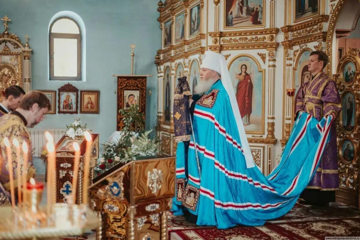 Апостола первозванного ульяновск. Церковь во имя апостола андрея первозванного г тобольск. Храм апостола андрея первозванного ульяновск. Больница андрея первозванного ульяновск. Гкб андрея первозванного ульяновск.