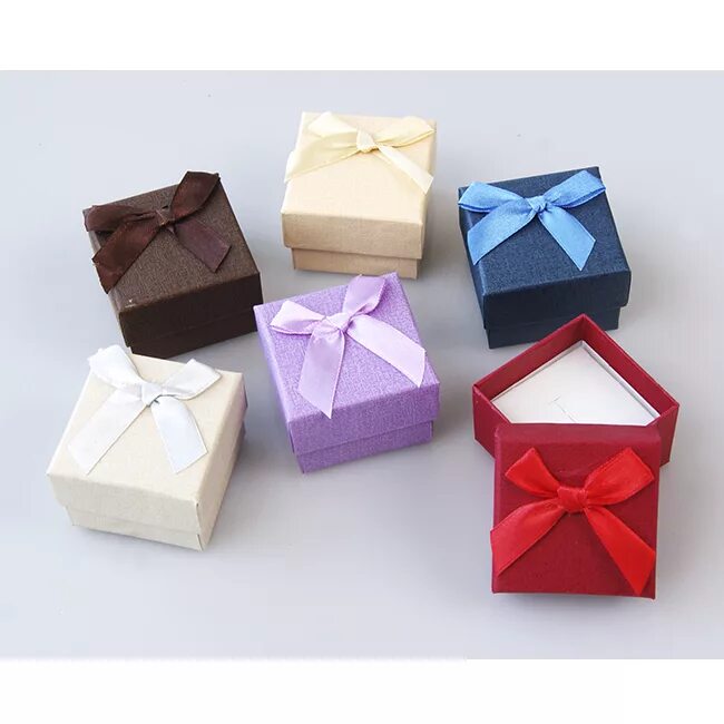 Упаковочные коробки. Подарочные коробки. Картонные коробочки для подарков. Маленькие коробочки. Маленькие коробочки для упаковки.