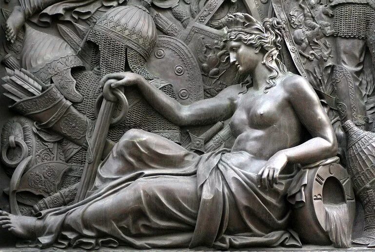 Горельеф греция. Свита диониса скульптура. Скульптура горельеф греция. Рельеф статуя. Горельеф древней греции триумф аполлона.