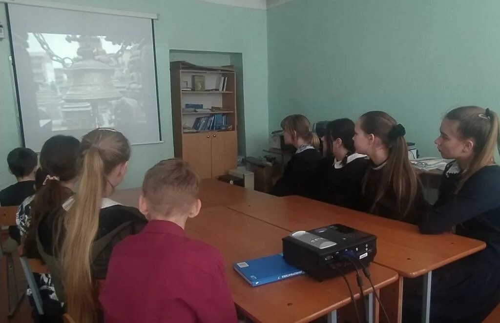 село заветное ставропольский край школа 14. студенка пензенская область белинский район. калиновка школа пачелмский район. учителя в деревне моу сош. моу сош села новая толковка.