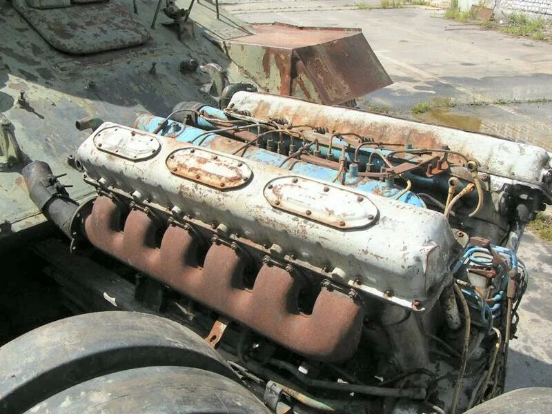 Двигатель МАЗ д12а 55. Двигатель танка т 55. Двигатель танка т 54. Двигатель в2 т34.
