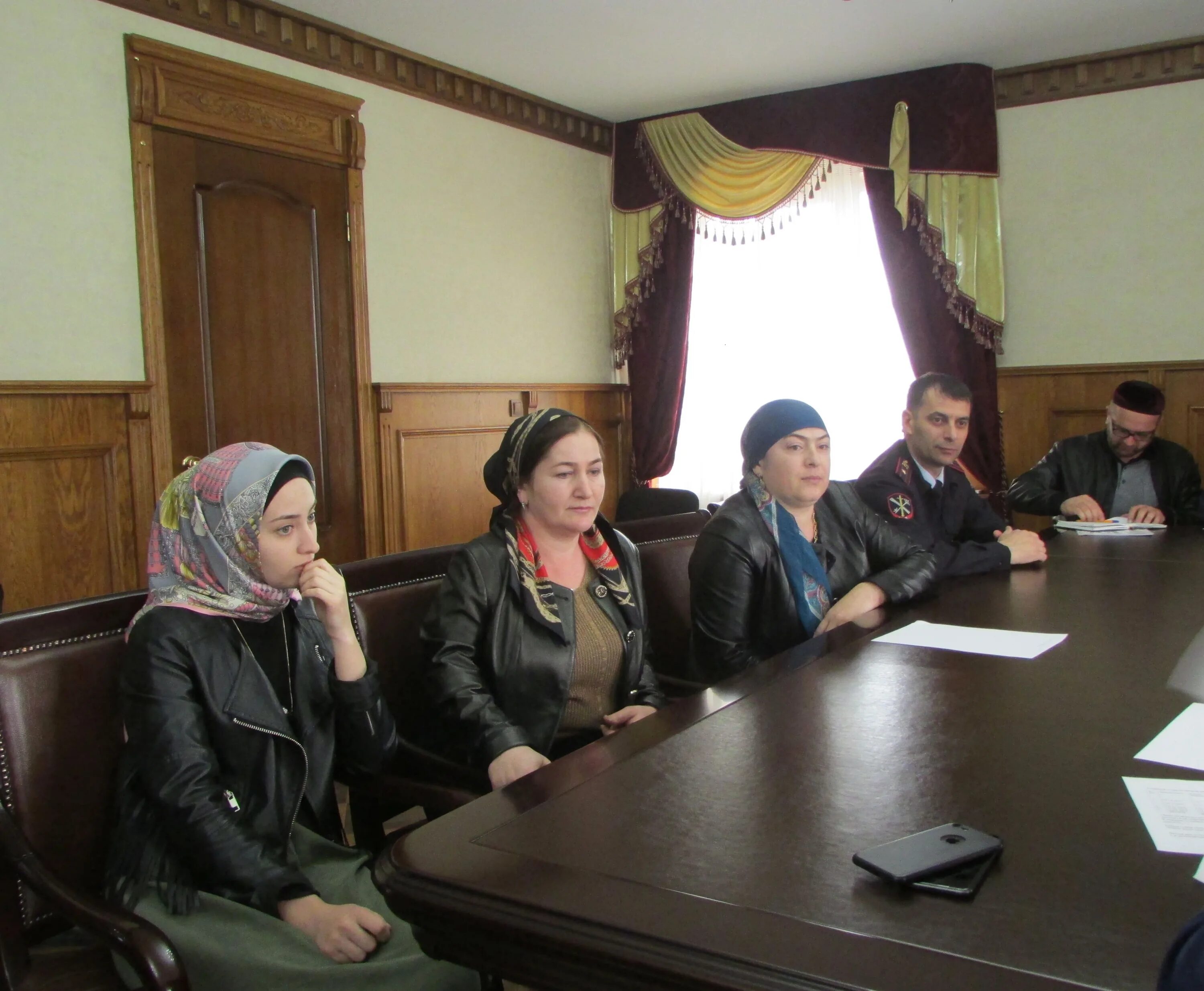 чечня село ачхой мартан. ачхой-мартановский район чеченской республики. ачхой-мартан администрация. глава ачхой мартановского района. ачхой-мартан чеченская республика.