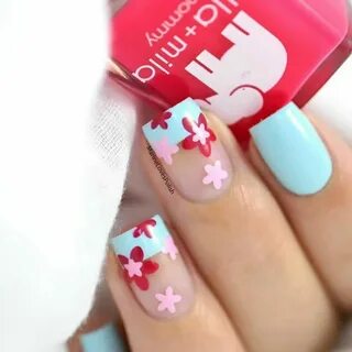 Blooming nails