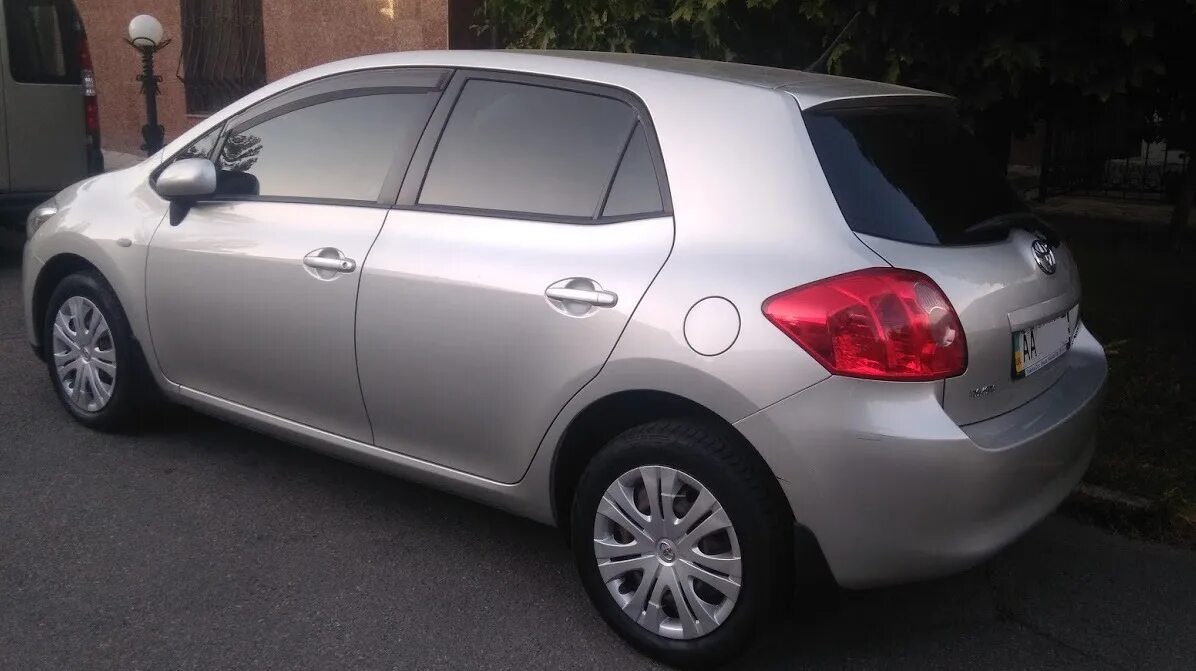 Тойота аурис седан 2008. Toyota Auris (1g). Тойота Auris 2008 седан. Toyota auris 1.6